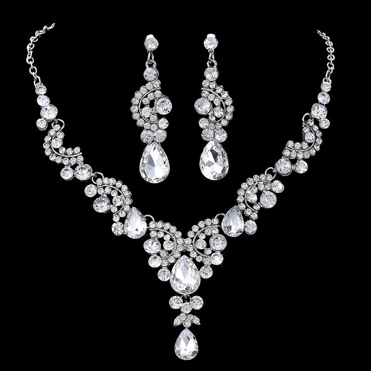 Bridal beautiful Diamond Fashion Necklace Set