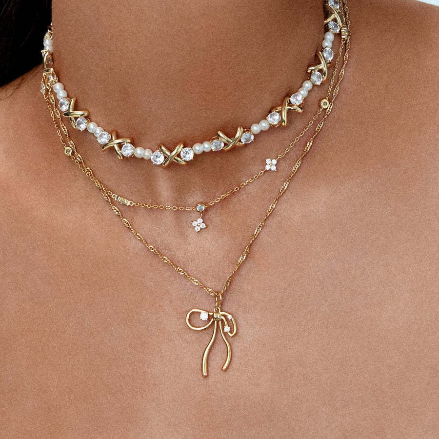 Niche Bone Chain Bow Zircon Sweet Necklace Copper-plated Gold