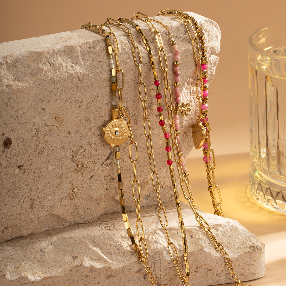 Pulsera bohemia de doble capa con cuentas de piedra natural