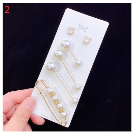 Broche, imperdible, peto, abertura en la cintura, broche de perlas, ropa fija