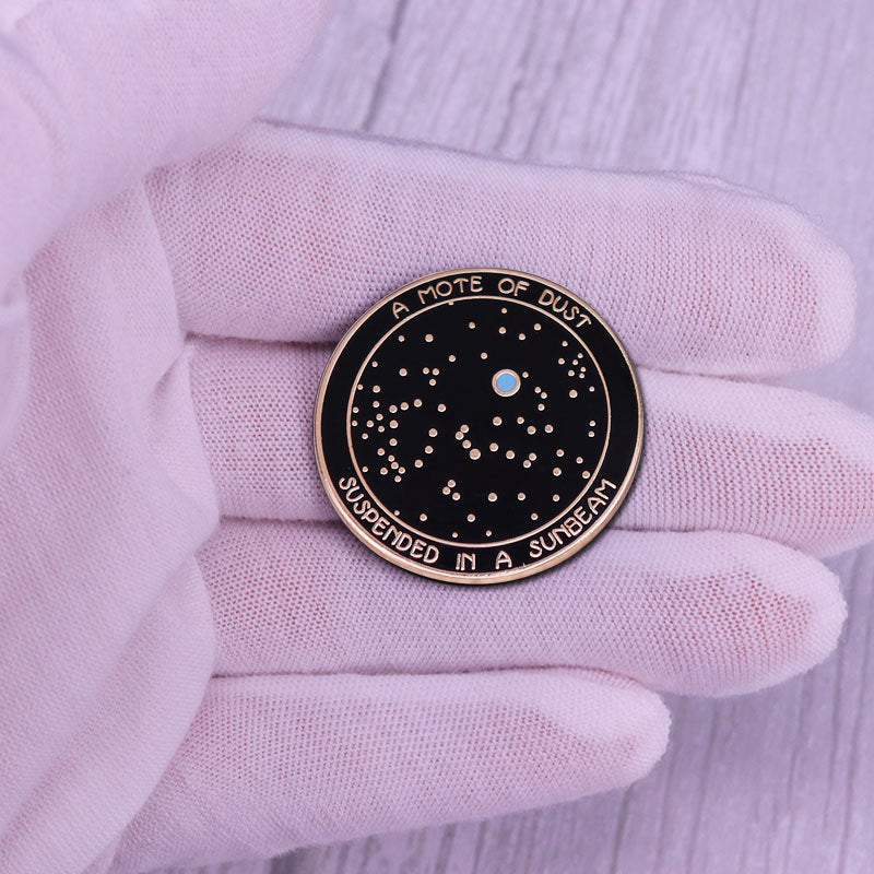 Broche de Cobre inspirado en la Ciencia de Fashion Universe