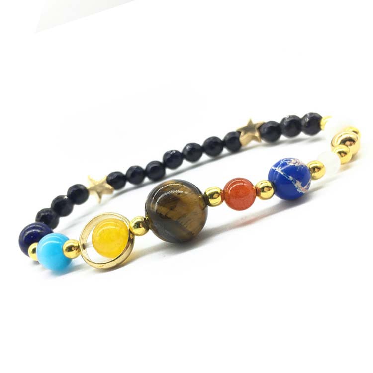 Acht Planetenarmbänder