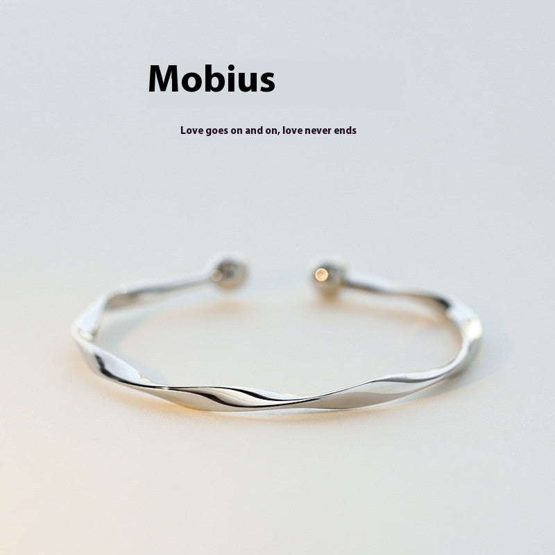 Mobius Strip Bracelet Niche Design