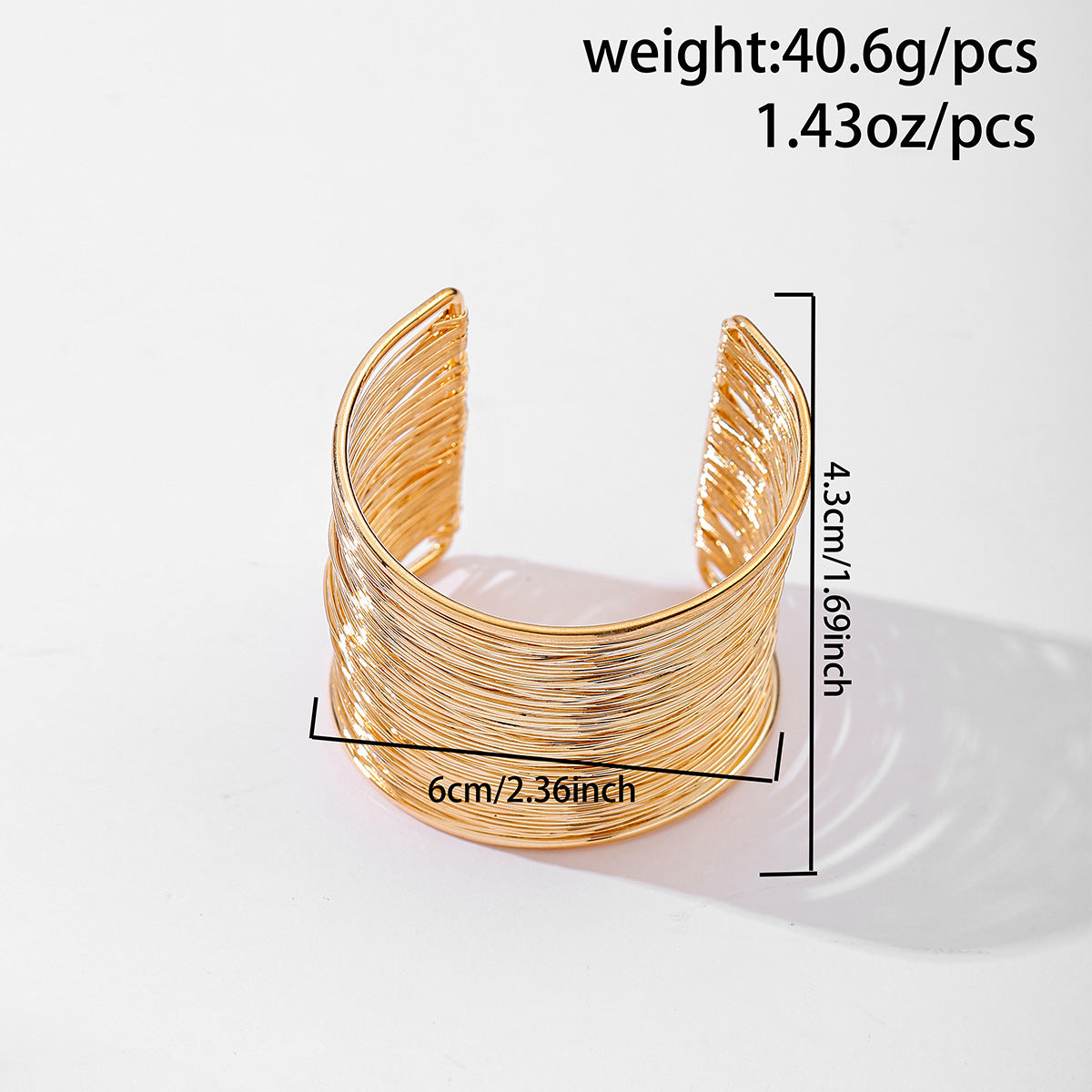Brazalete abierto dorado exagerado de aleación para fundición a presión