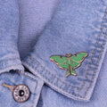 Seidenspinner-Motte Emaille-Brosche Modeschmuck Accessoires