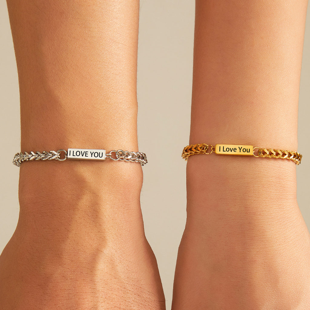 Brazalete de acero inoxidable chapado en oro de 18 quilates al vacío