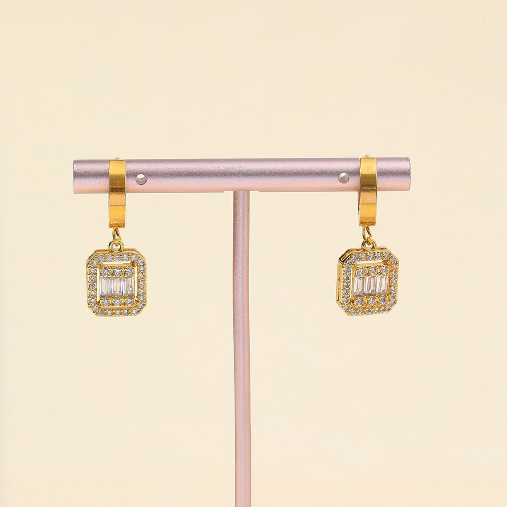 Pendientes Retro con Diseño de Hebilla de Acero Inoxidable de Cubo de Azúcar