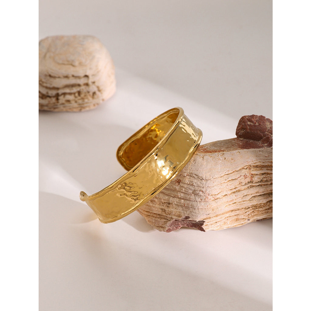 18K Gold Stainless Steel Wide Surface Bracelet High Sense