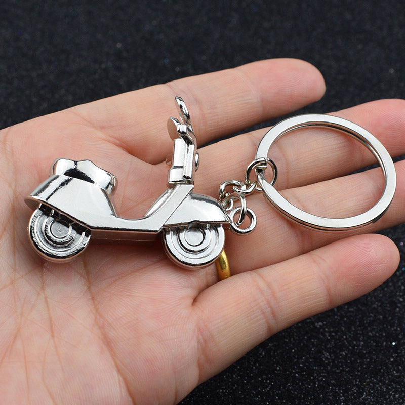 Llavero de Moto de Imitación de Metal Creativo