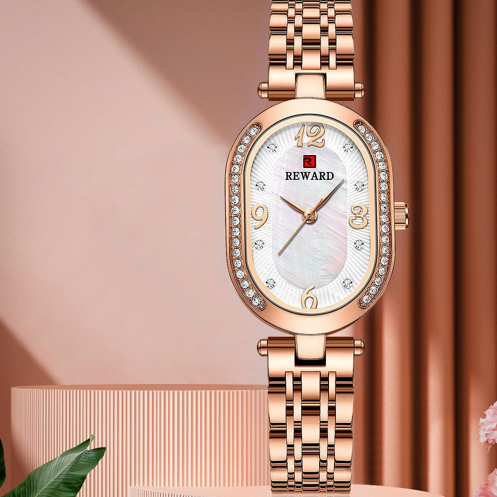 Reloj de señora elegante con diamantes