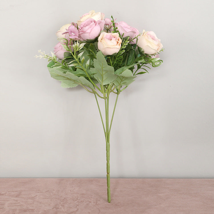 Hochzeitsführer-Layout-Simulation 5 Zinken 10 Rosen