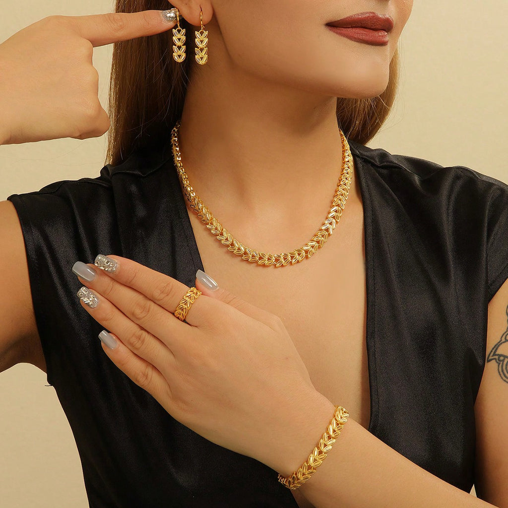 5pcs Retro Elegant 18k Gold Maple Leaf Women's Jewelry Set, Temperament Bridal Jewelry