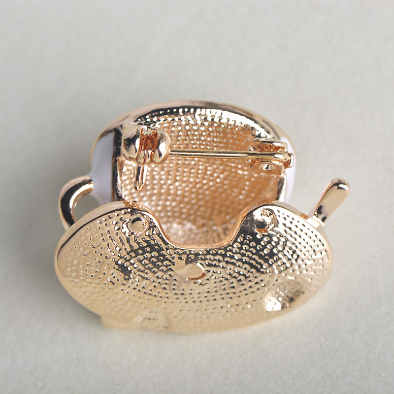 Vintage coffee cup brooch