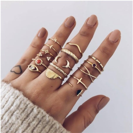 Diamantbesetzter Ring