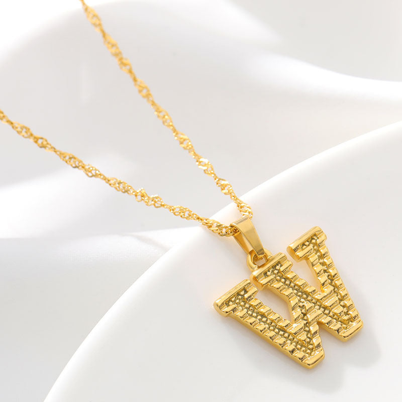 Halsketten mit goldenem Initialen-Alphabet-Namen