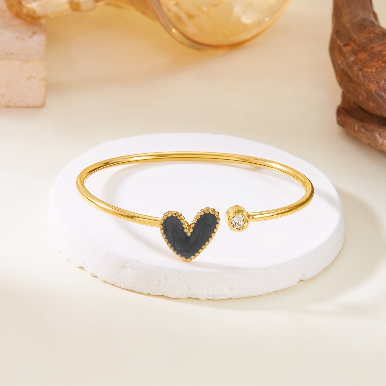 Pulsera Corazón de Aceite Hueco con Diamante