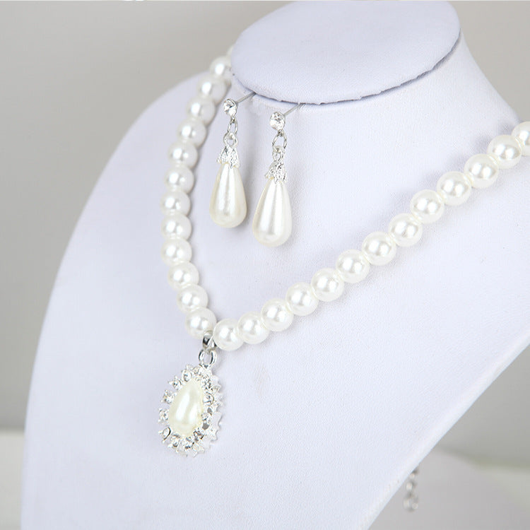 Conjunto de collar de perlas
