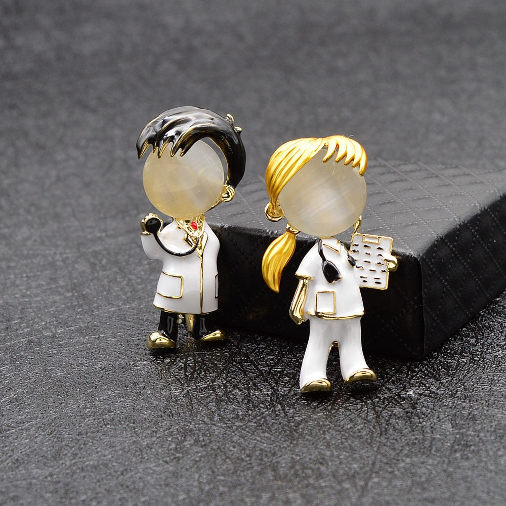 Broche de enfermera y médico