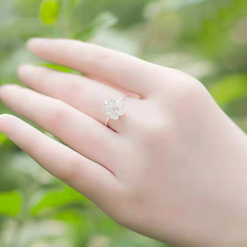 Anillo de plata S925 con diseño de rama de árbol y flor, bonito y elegante.