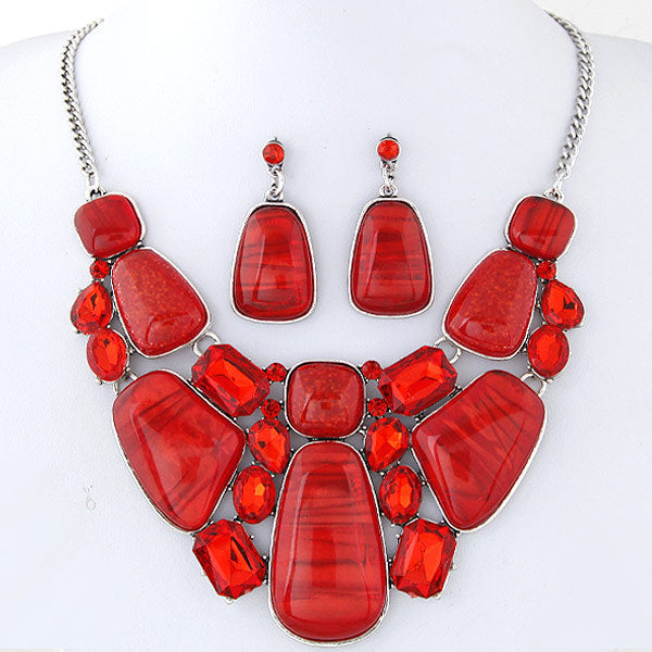 Geometrische Edelstein-Diamant-Halskette Ohrringe Vintage Übertriebene Schlüsselbeinkette Set