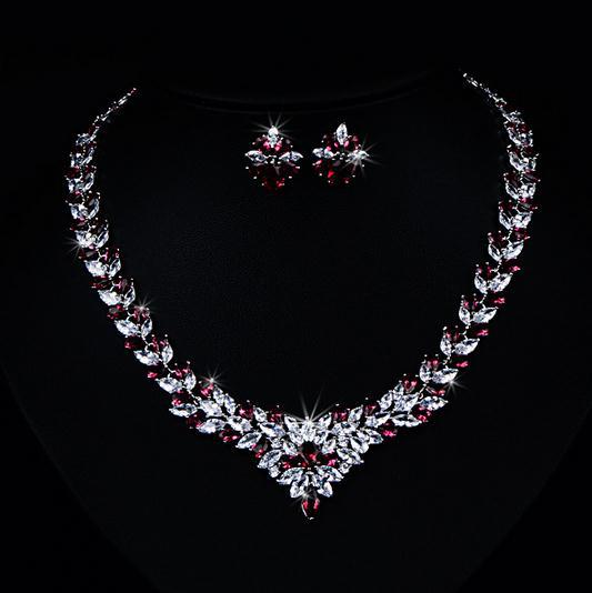 Zirkon-Blumen-Ohrstecker-Halsketten-Set