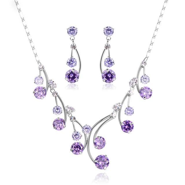 Lila Strass-Schmuckset mit Diamanten
