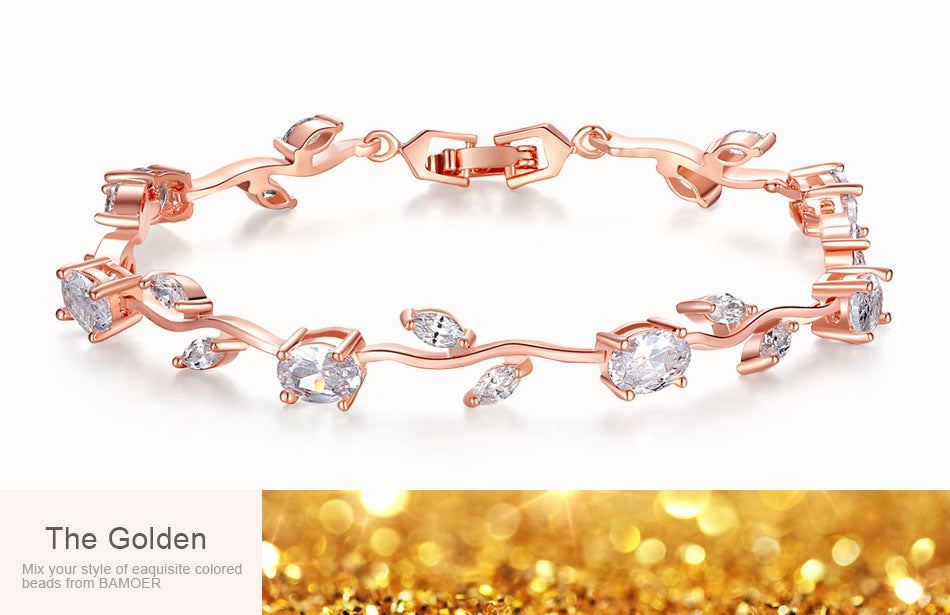 Plattiertes Damenarmband mit Kristallen