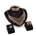 Collar y pendientes de aleación estilo salvaje