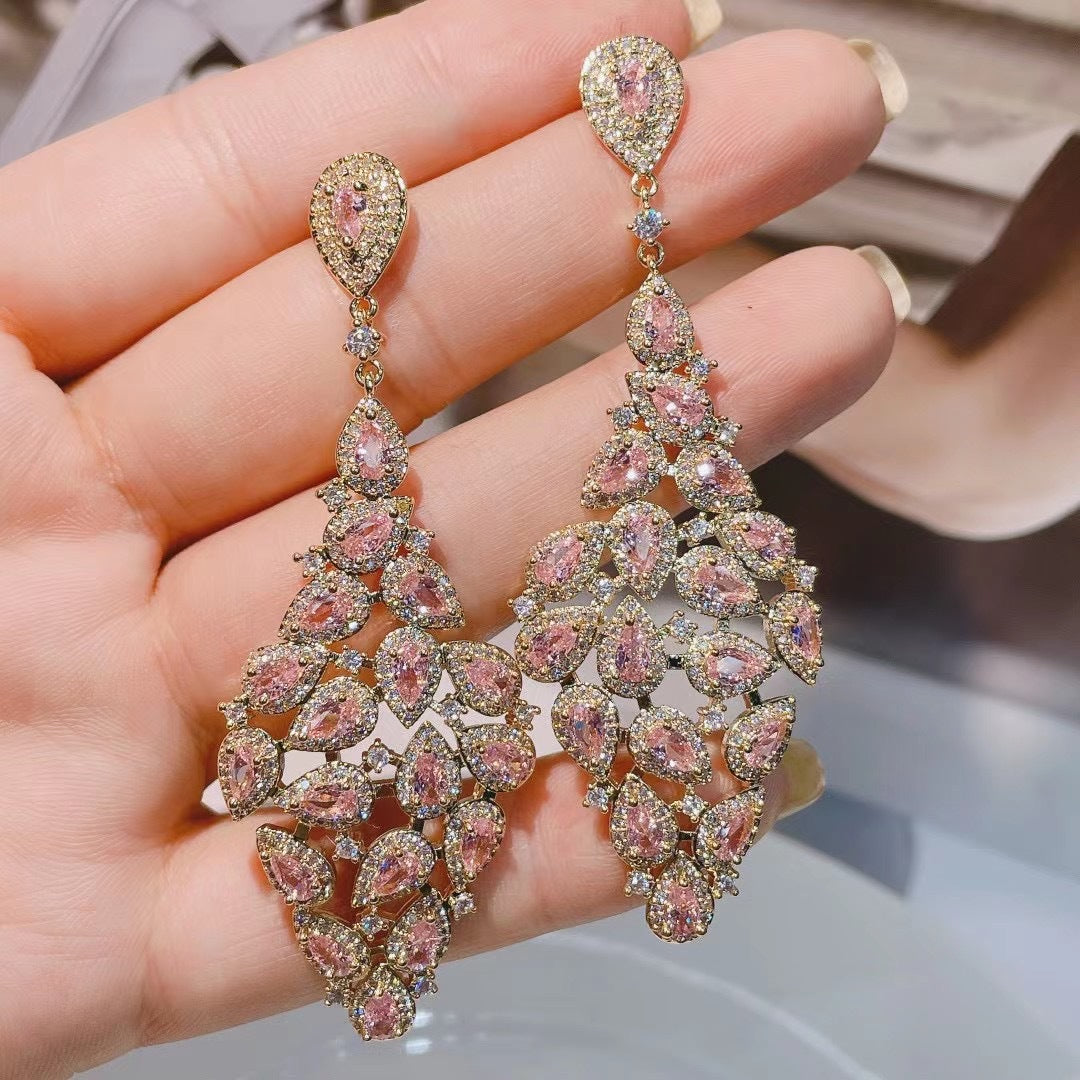 Pendientes Colgantes de Lujo con Borla de Zirconia en Forma de Gota de Agua y Diamante Grande