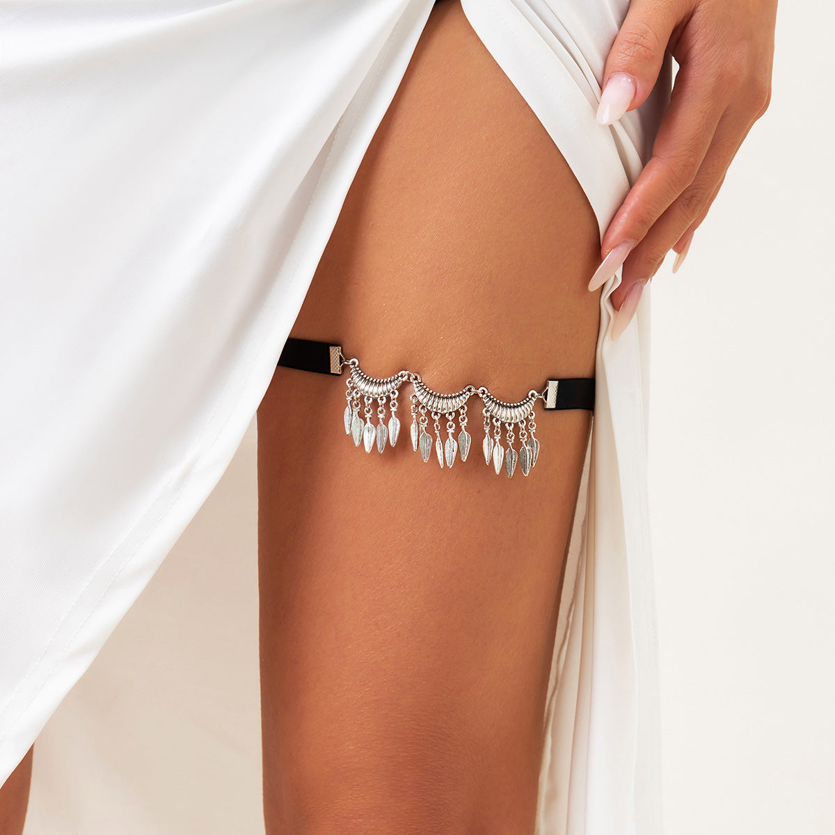 Beach Elastic Leg Loop Fringed Body Chain