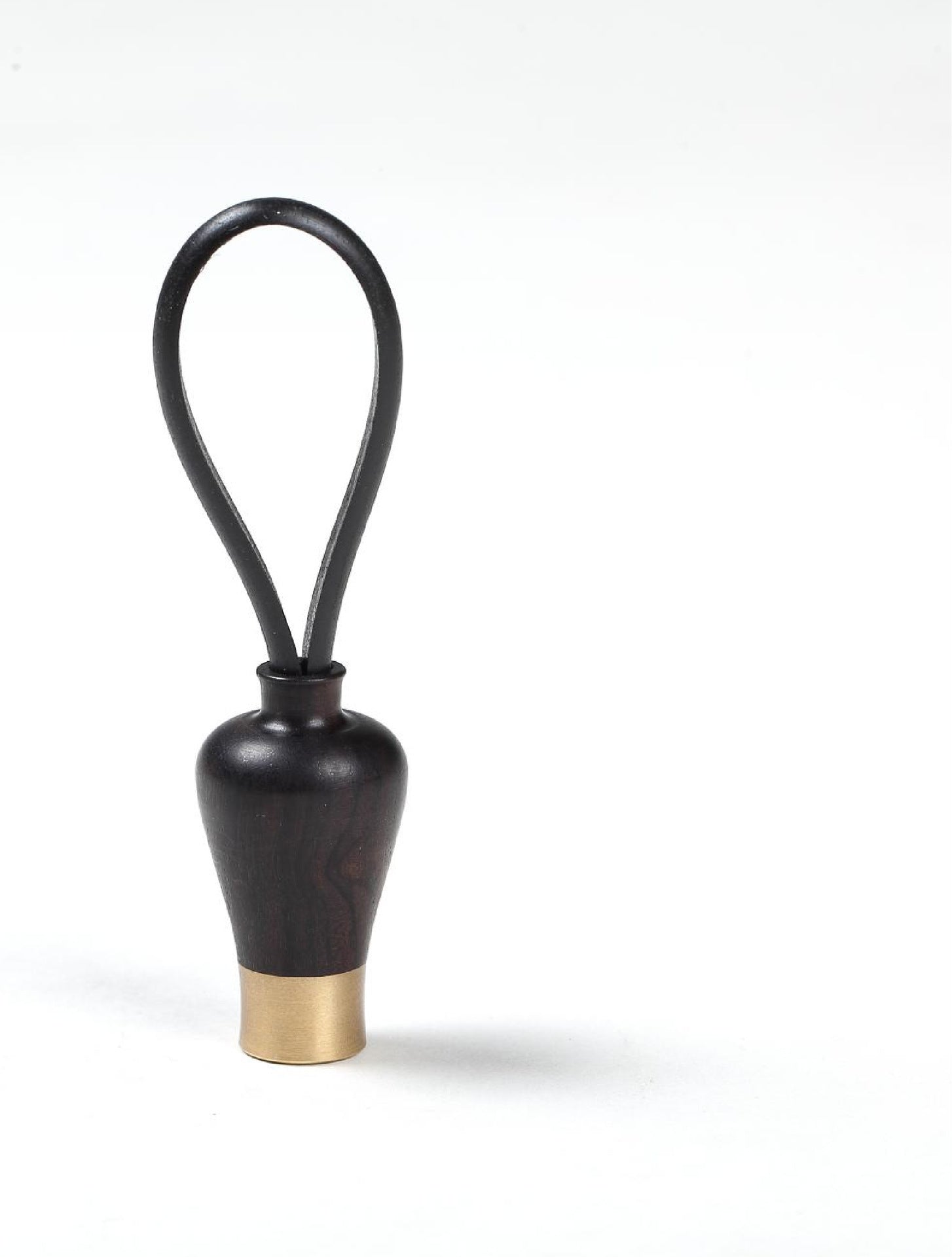 Colgante de Mochila Artesanía de Cobre y Madera