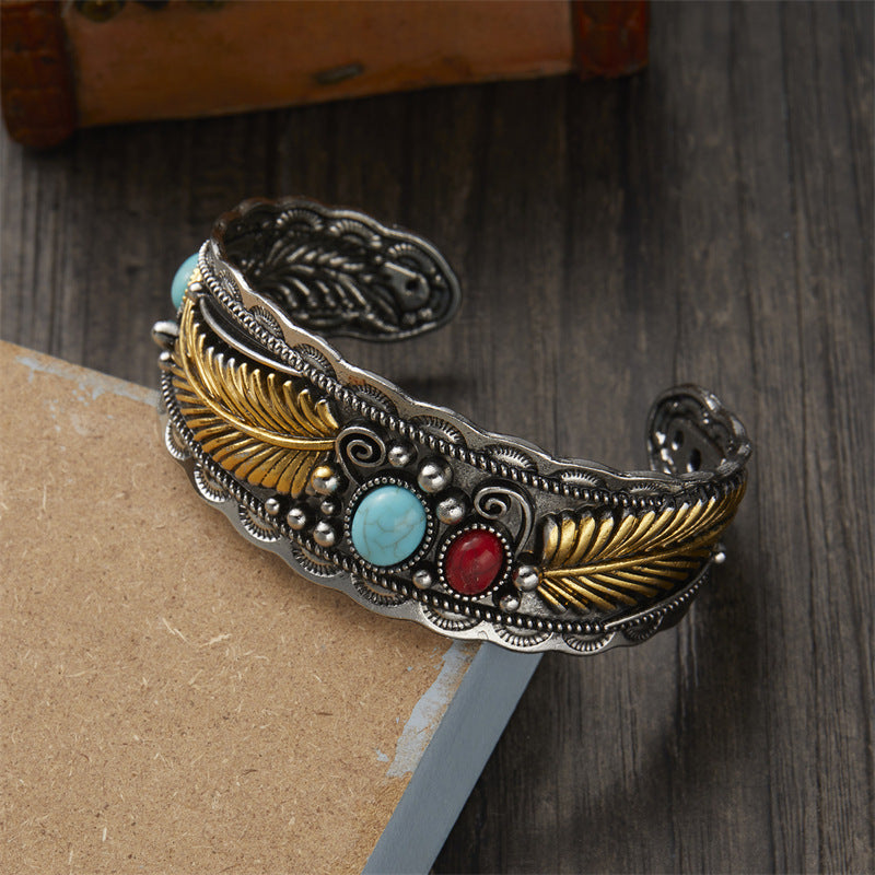 Vintage Navajo Style Oval Turquoise Bracelet