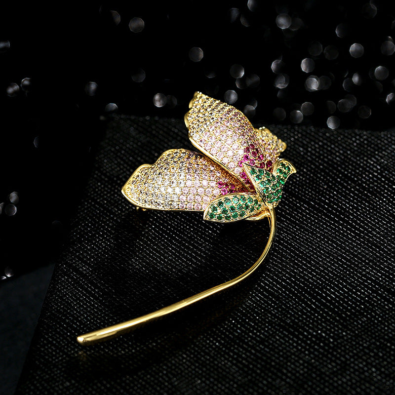 Broche de circonita de colores mezclados con temperamento, pin de solapa de traje coreano
