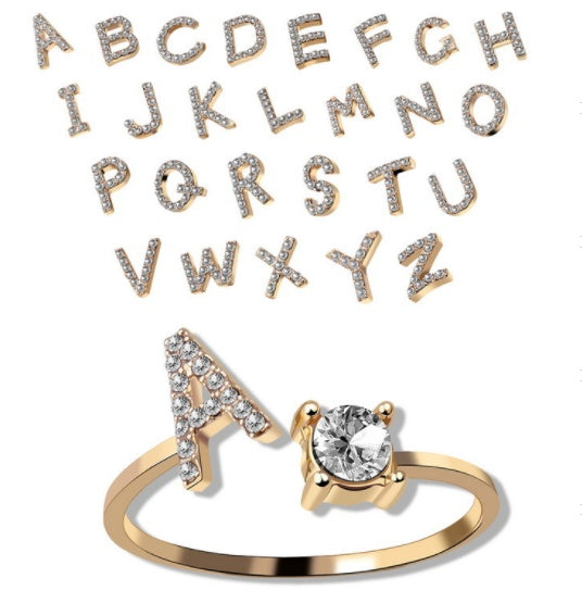 Neues Design verstellbarer 26 Initialenbuchstaben-Ring Modeschmuck für Frauen Schlichter Eleganter Schmuck