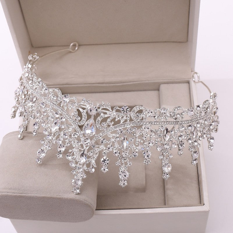 Brautschmuckset aus Silber mit Kristalltropfen