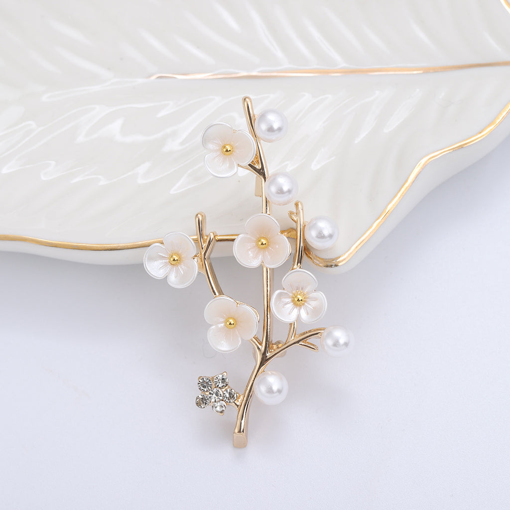 Mode Neues Retro Fritillaria Süßwasserperlen-Pflaumenbrosche Mode Elegante High-End-Accessoires
