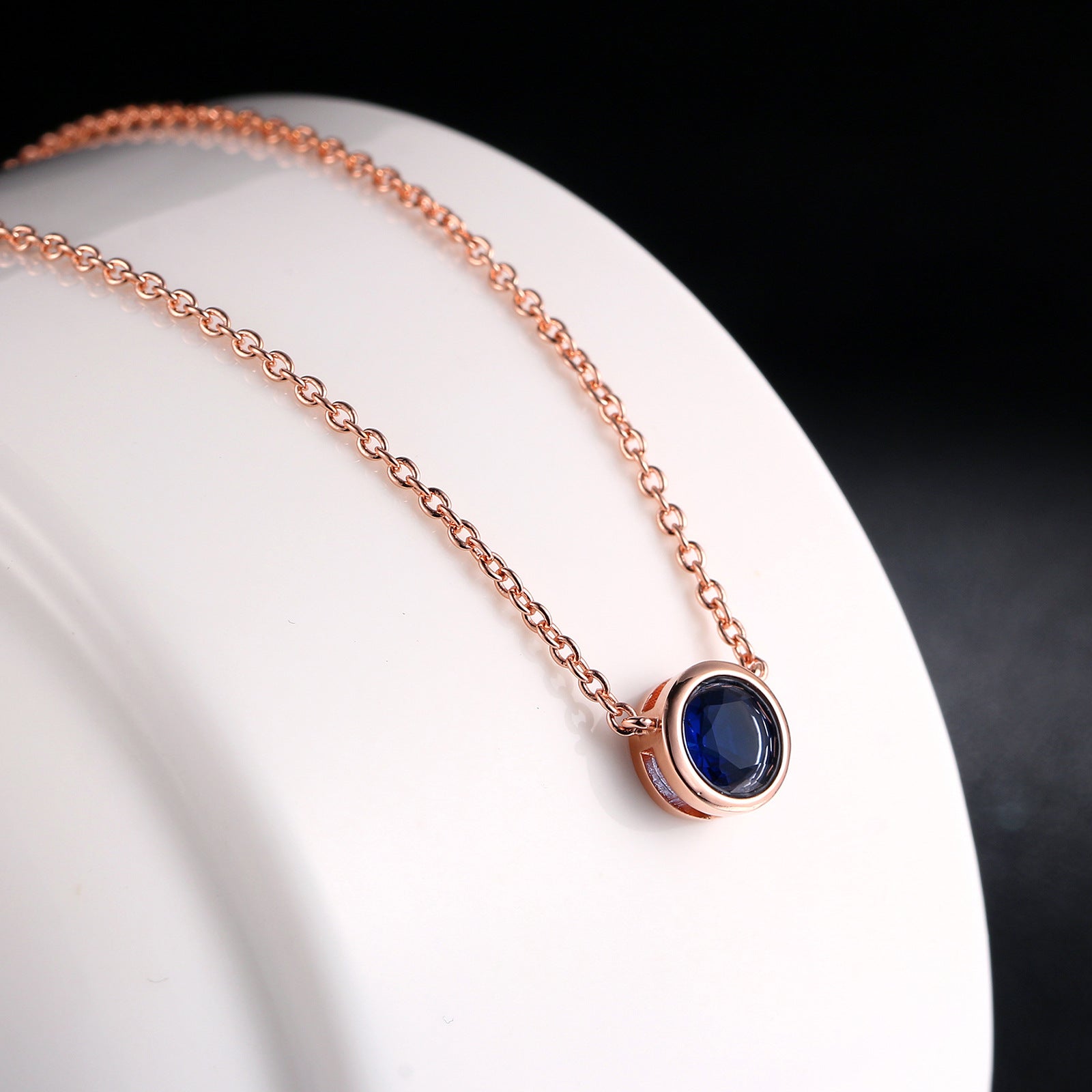 Halskette für Damen, schlichter Stil, Zirkonia-Anhänger, Roségold-farben, Modeschmuck, Geburtstagsgeschenk