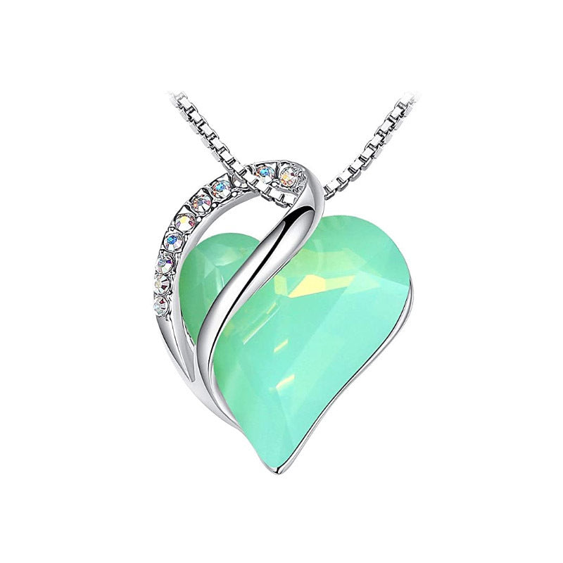 New Hot Sell Heart Shaped Crystal Pendant