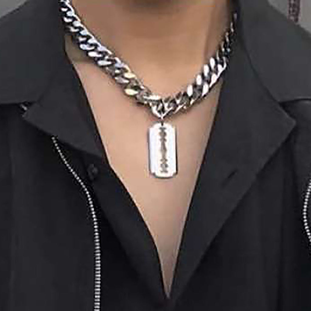 Personalized pendant necklace