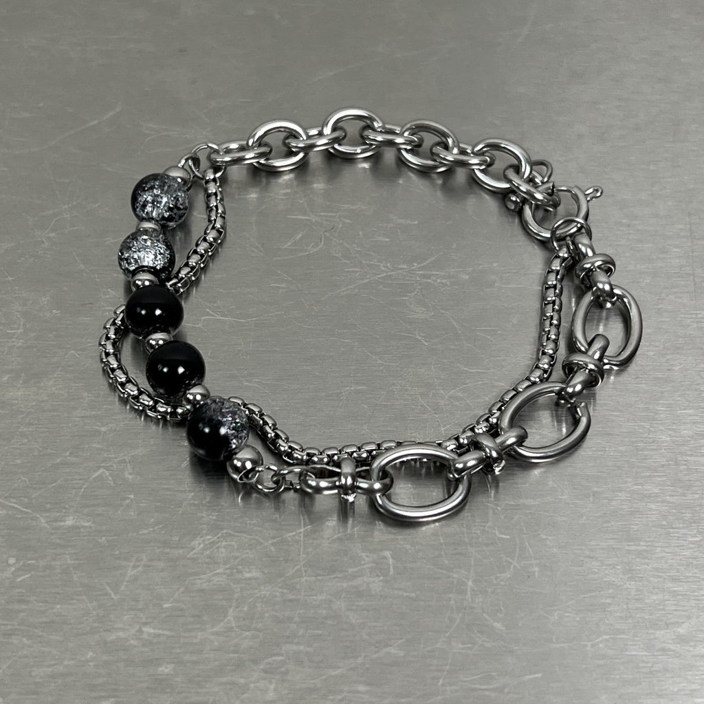 Doppellagiges Armband aus Titanstahl mit Burst-Perlen