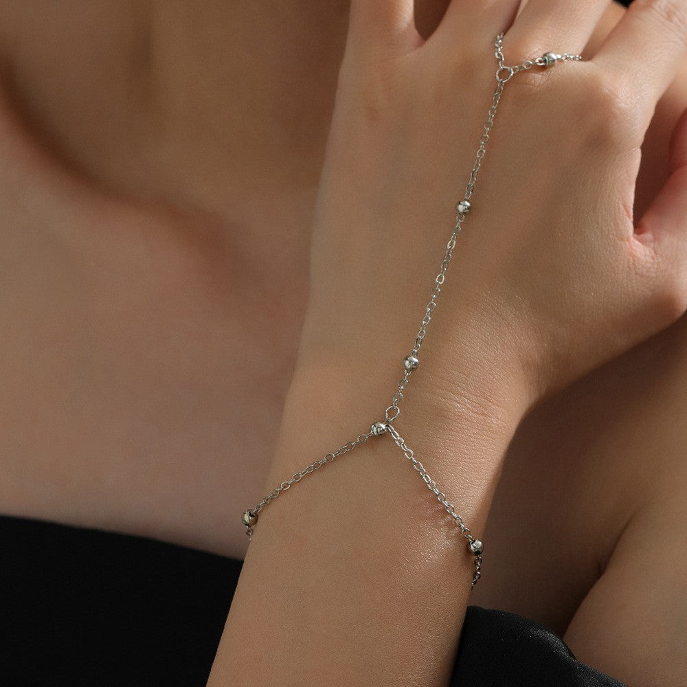 Neues stylisches Ringarmband mit luxuriösem High-End-Flair