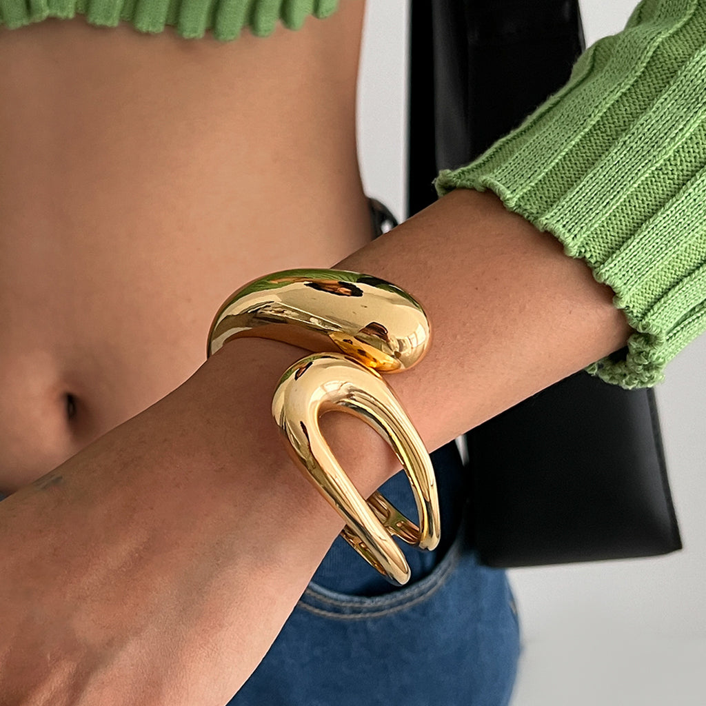 Damenmode Unregelmäßiges Armband aus Legierung mit Persönlichkeit