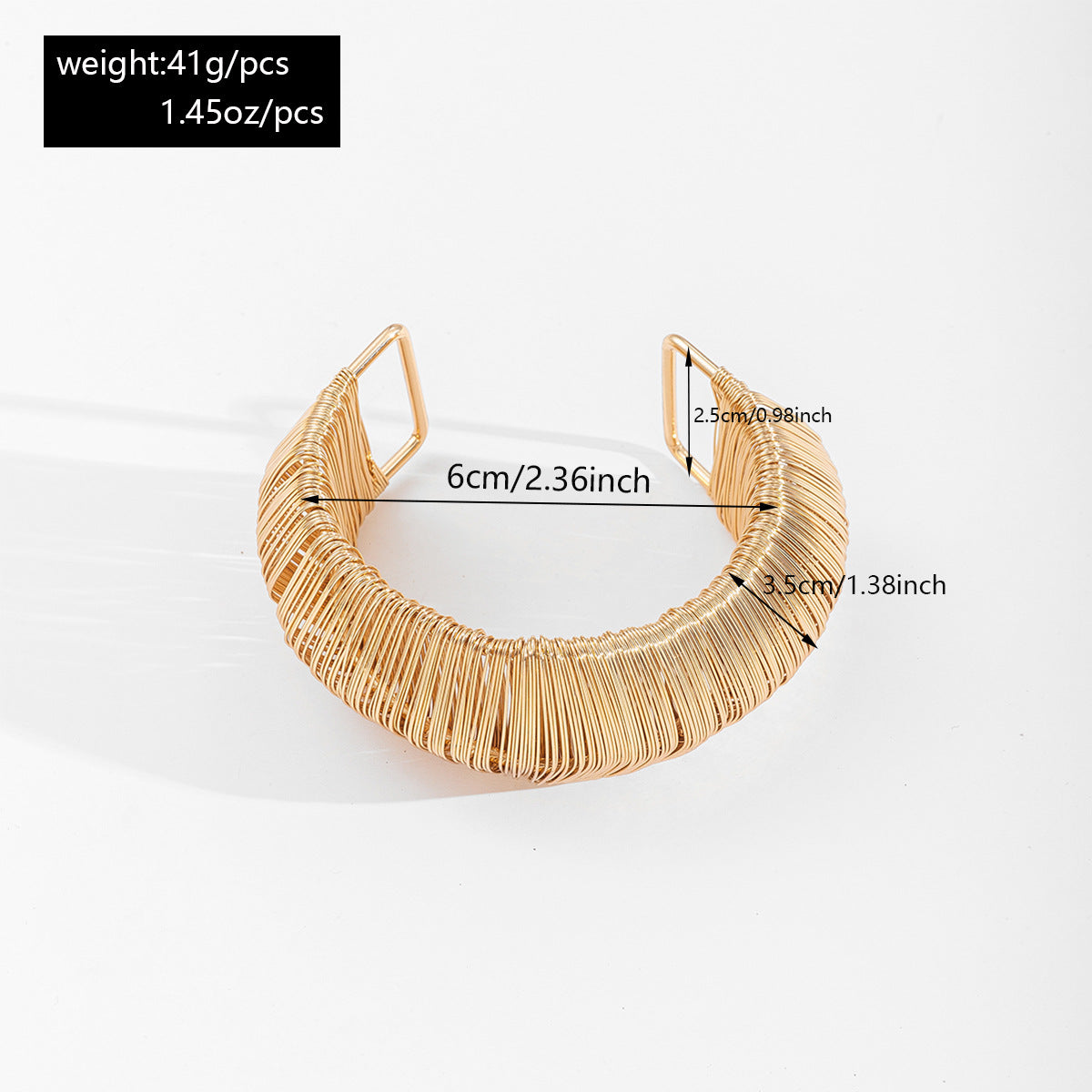 Pulsera en C de aleación cepillada y diseño exagerado
