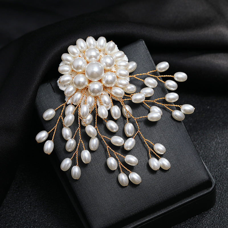 Broche de perlas de lujo con temperamento para mujer