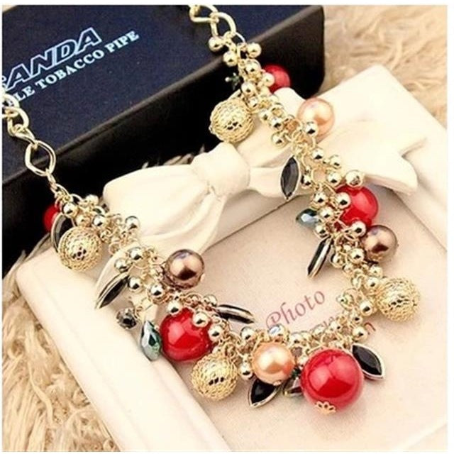 Pearl Crystal Necklace Exaggerated Clavicle Chain Necklace Women