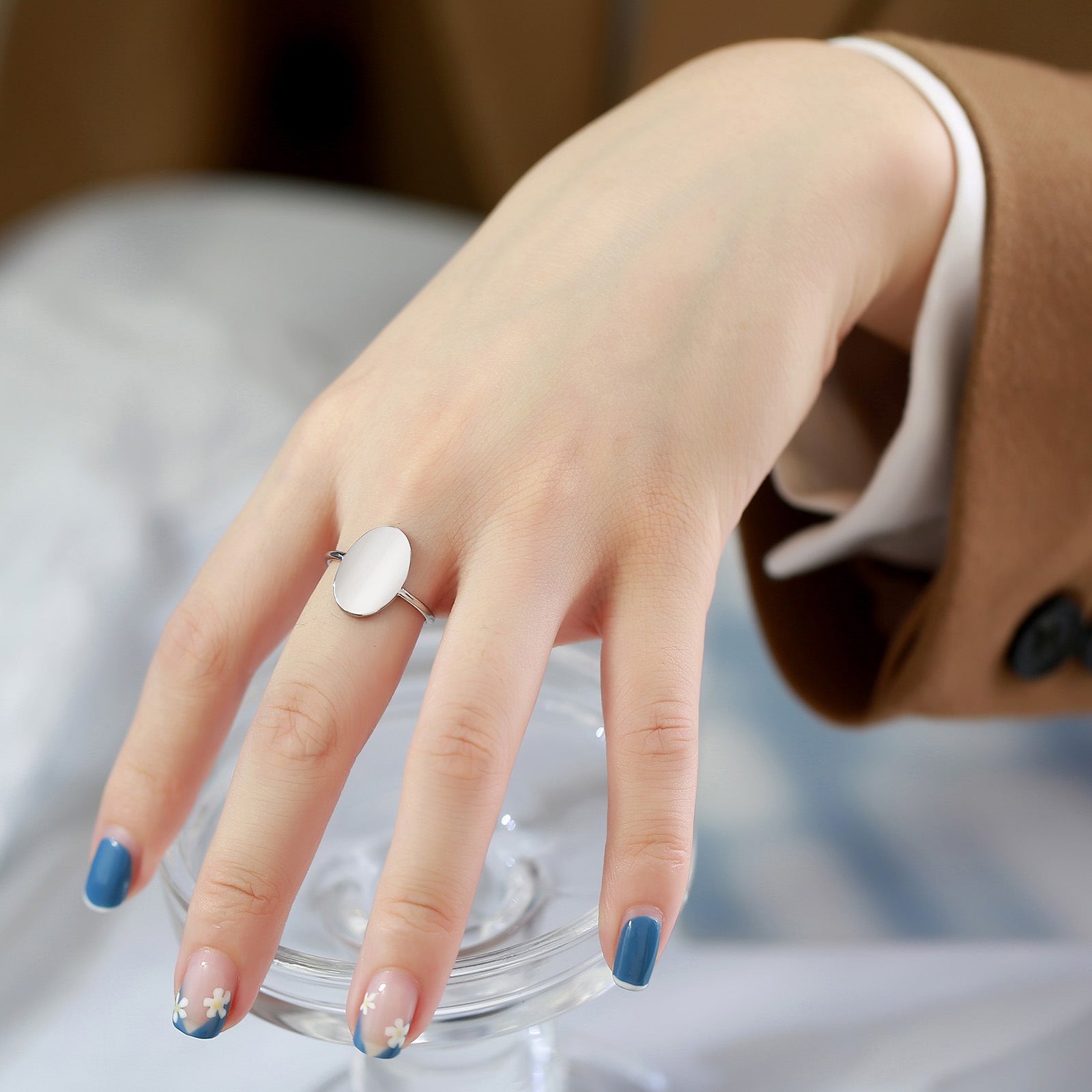 Vnox Personalisierte Geburtsmonats-Blumenringe für Damen