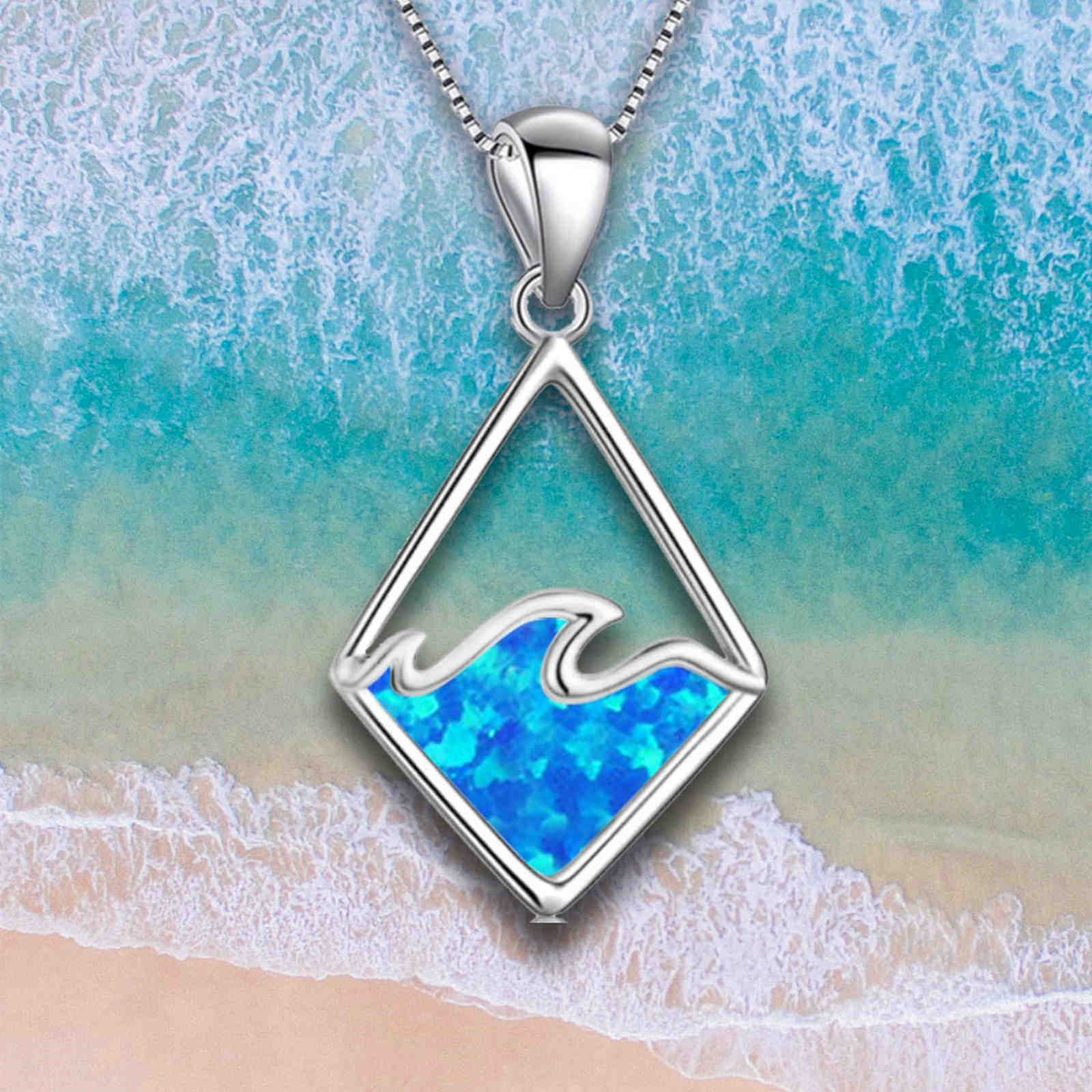 Hawaii Beach Blue Pendant Sweater Necklace