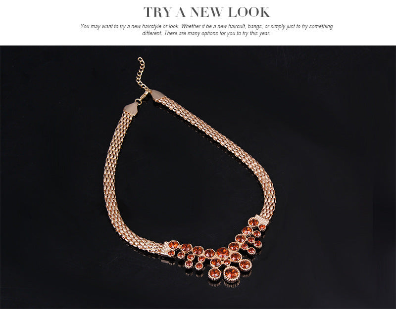 Vierteiliges Set Damenbekleidung Accessoires Schmuck-Sets