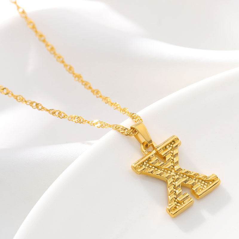 Halsketten mit goldenem Initialen-Alphabet-Namen