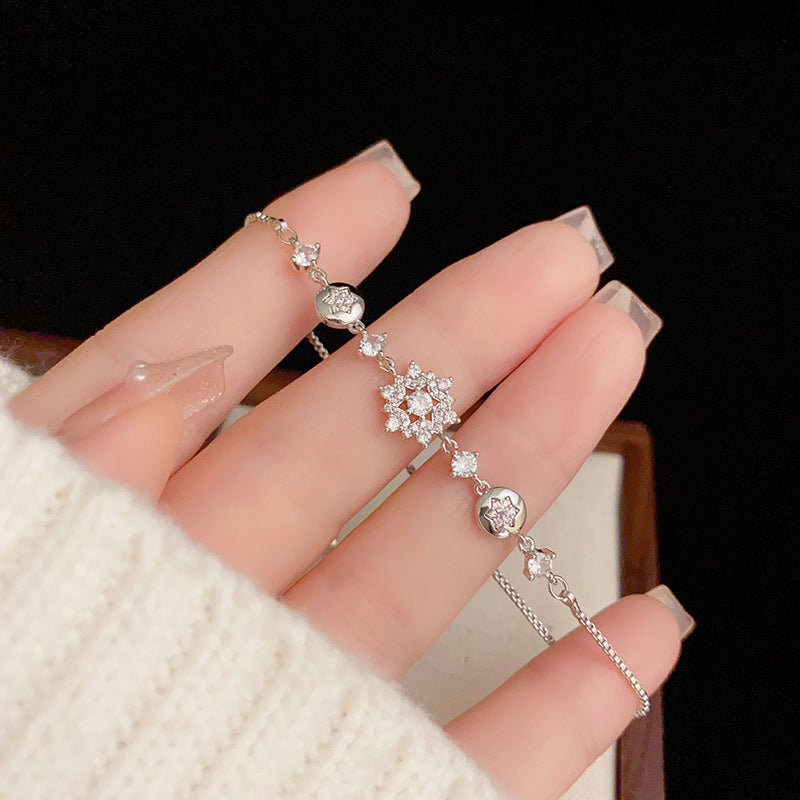 Elegant Micro British Zircon Flower Pull-out Bracelet